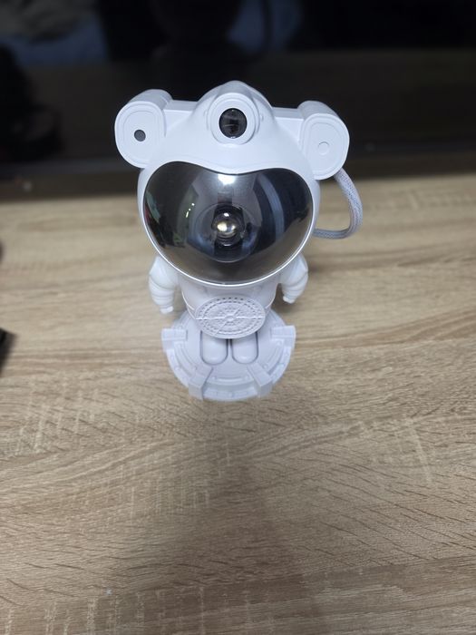 Ночник космонавт