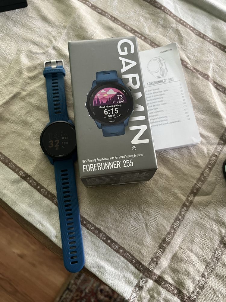 Smartwatch Garmin Forerunner 255 отличен