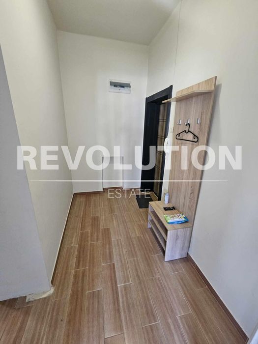 Дава се под наем Двустаен апартамент в Варна, Център - 70 кв.м за 450 € - Снимка #5