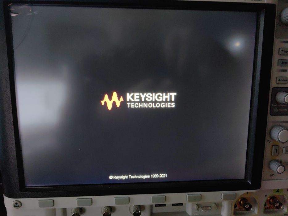 Osciloscop digital - Mixed domainl touch keysight 200Mhz