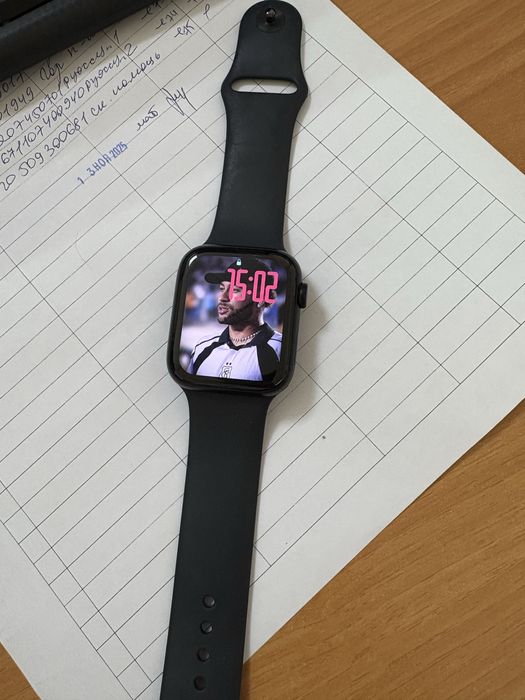 Продам Applewatch SE 2 поколение