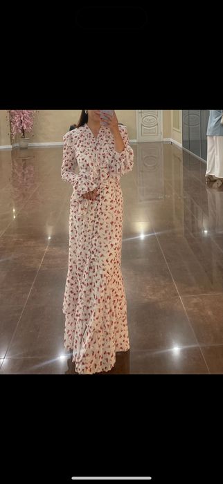 Продам платье размер 42-44