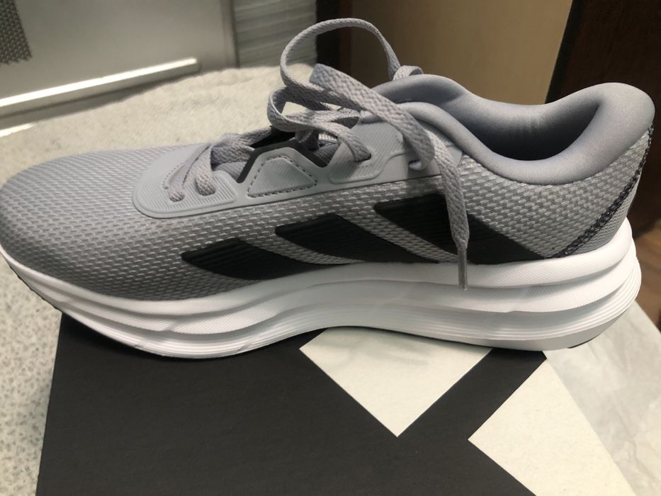 Adidas Galaxy Marimea 40 Noi