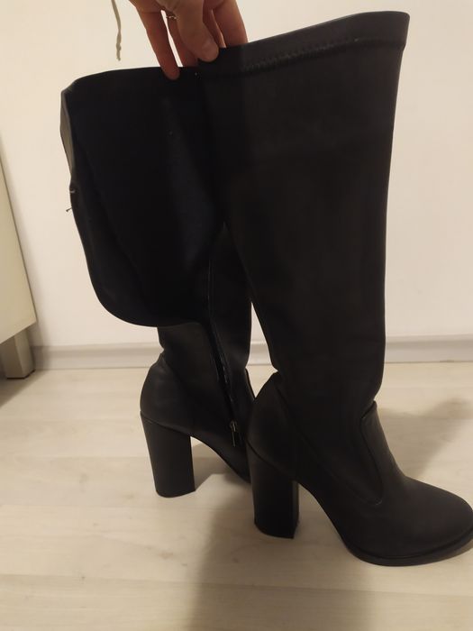 Ботуши на дебел ток