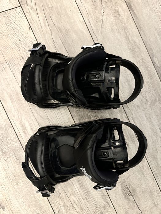 Б/У крепление для сноуборда