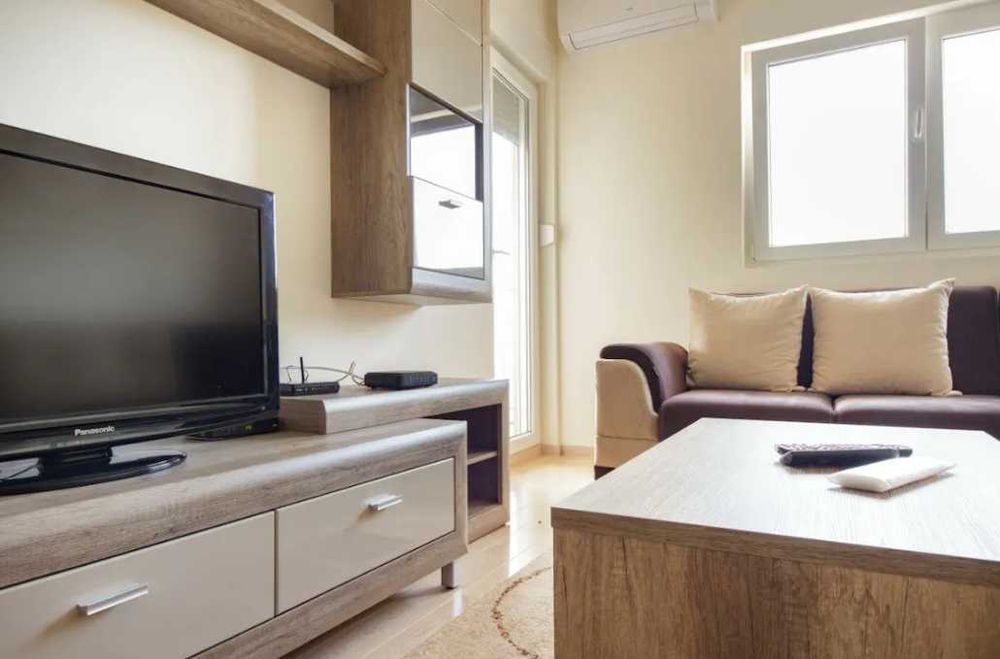 Дава се под наем Двустаен апартамент в Пловдив, Западен - 55 кв.м за 229.5 € - Снимка #1