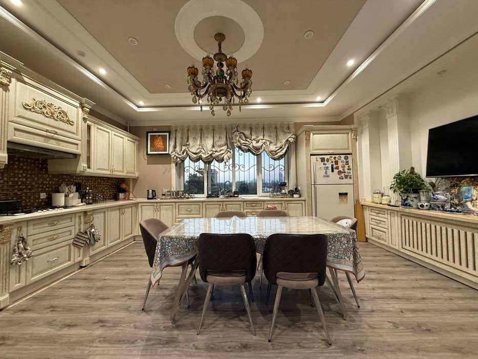 Продается 4х ком квартира, ЖК Габус, ор-р: Глинка, 220 м²