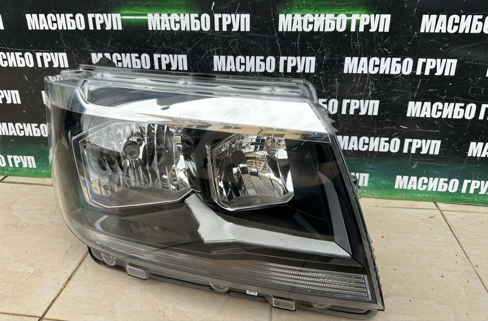 Фар far десен фарове нексенон Н7/Н15 за Фолксваген Крафтер Vw Crafter