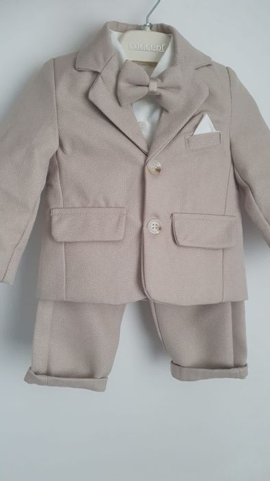 Costumaș Bebe 62 si 74