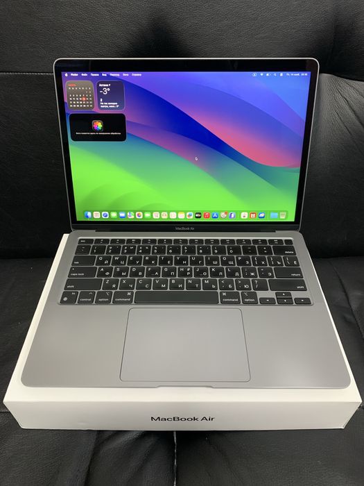 Macbook Air M1 512gb. Полный комплект с коробкой. Рассрочка.