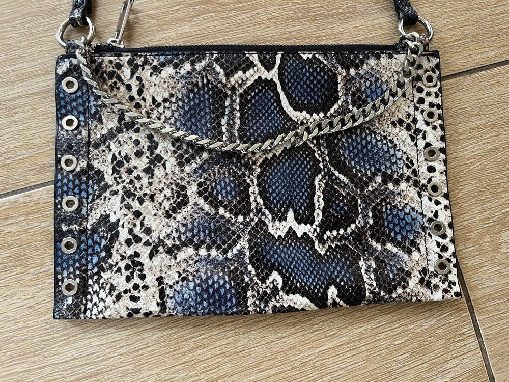 Кожена чанта (плик) ZARA змийски десен в синьо