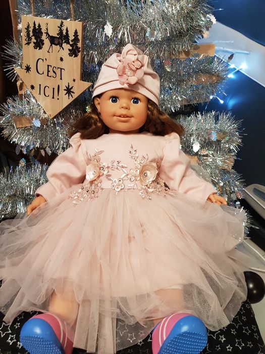 Papusa superba, mare.