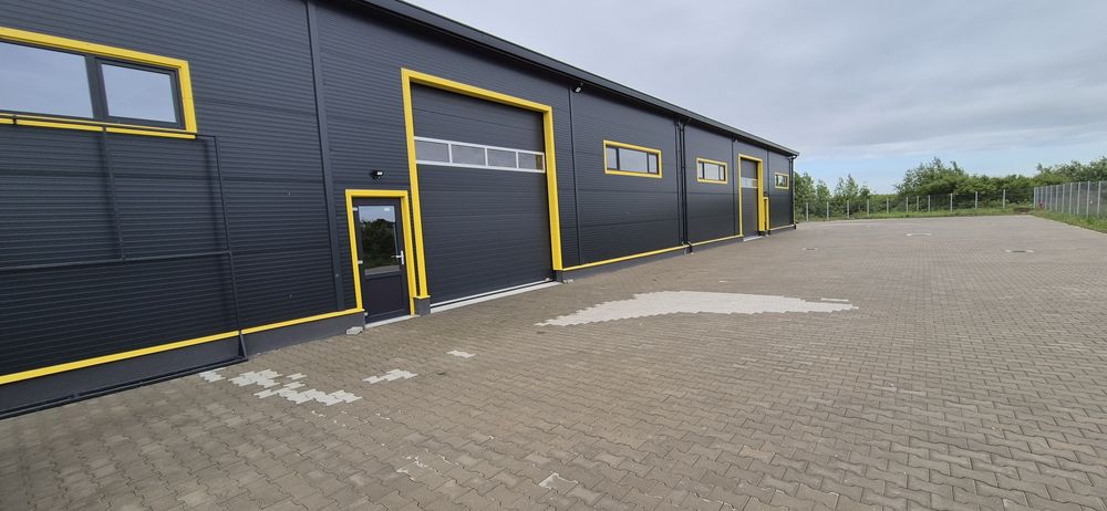 Hale industriale cu birouri