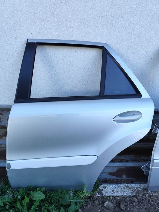 Задна врата Mercedes ML W164/Мерцедес МЛ В164