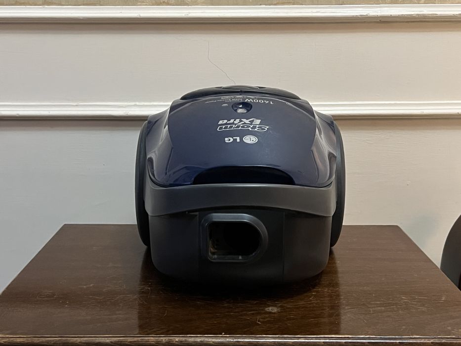 Пылесос LG V-C3048ND