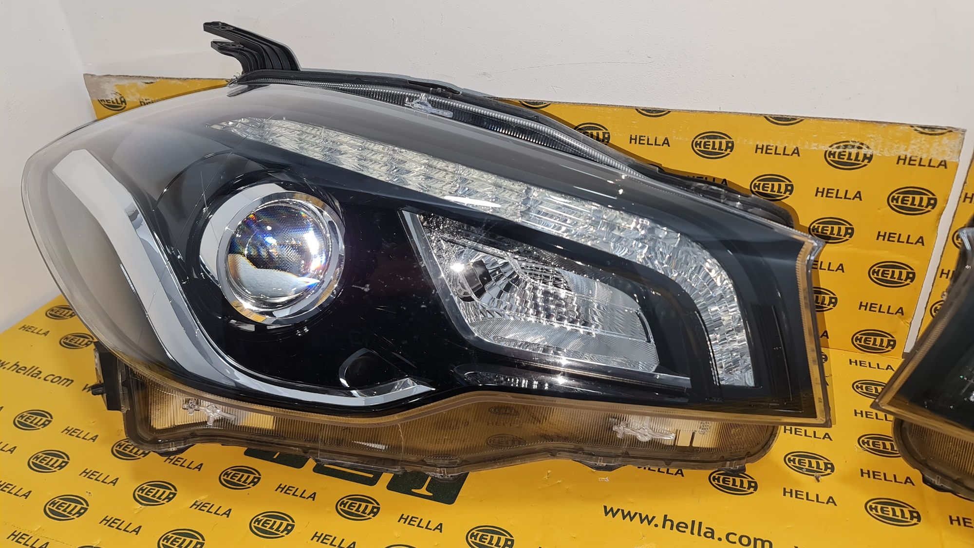 Far faruri led xenon Suzuki SX4 S Cross SCross 2017+