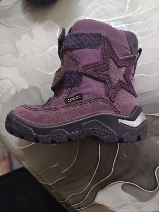 Детские сапожки ecco на девочку 
Материал кожа 
Размер