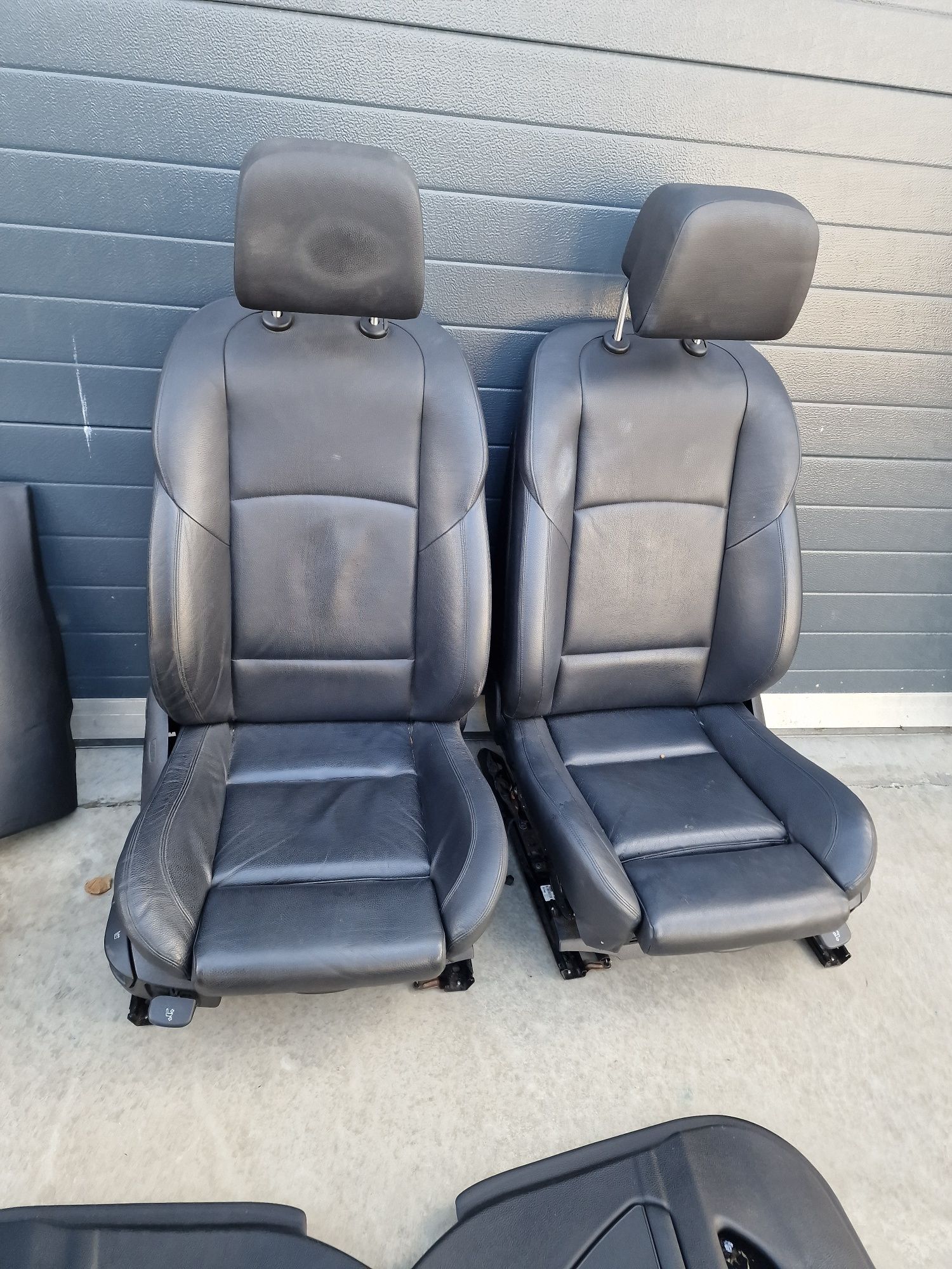 Interior scaune piele neagră recaro sport cu incalzire bmw f10 f11 f07