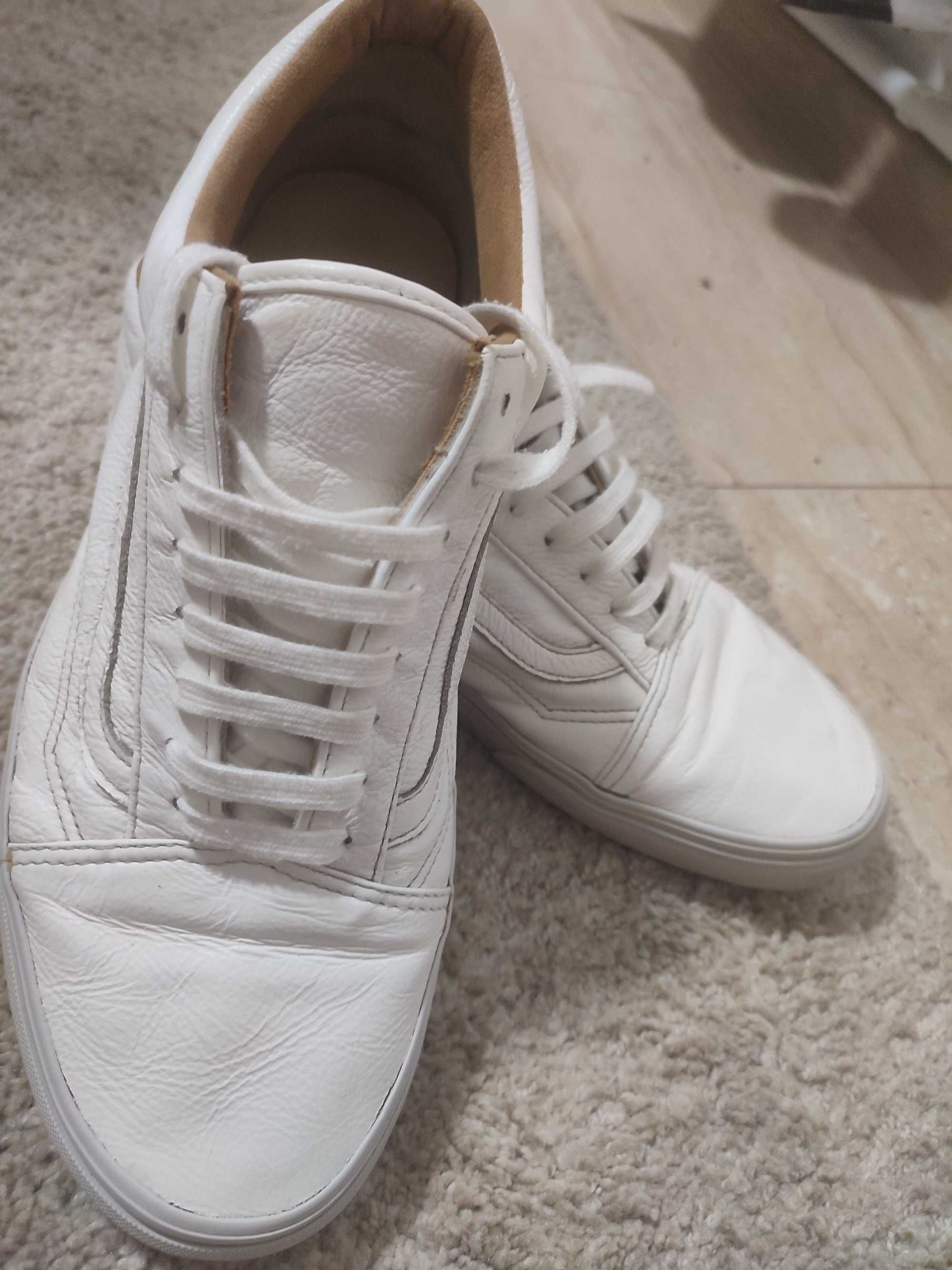 Adidași piele naturala Nr 44