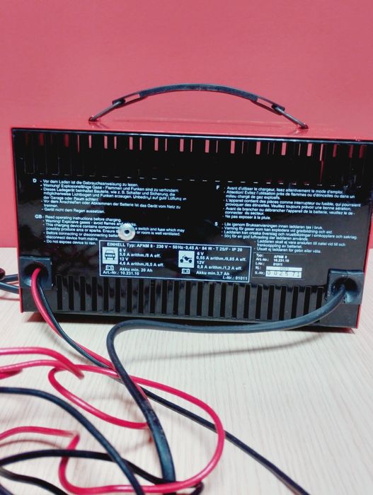 Зарядно устройство за акумулатор Einhell AFNM8