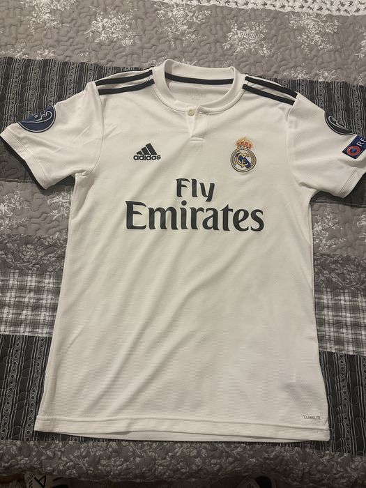 Оригинални футболни тениски Real Madrid, Chelsea, Colombia размер S