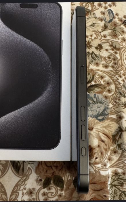 Iphone 15 Pro Max liber de retea