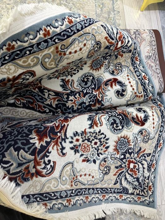 Продам хорошие ковры