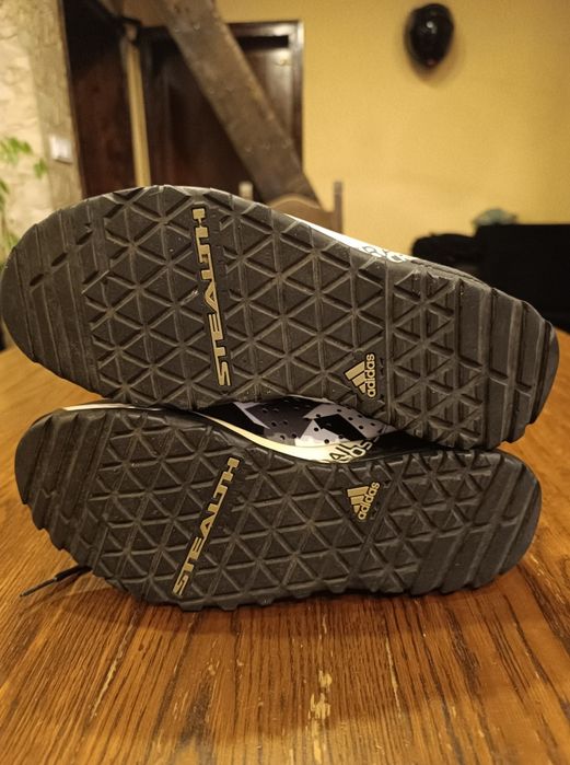Adidas Terrex номер 40