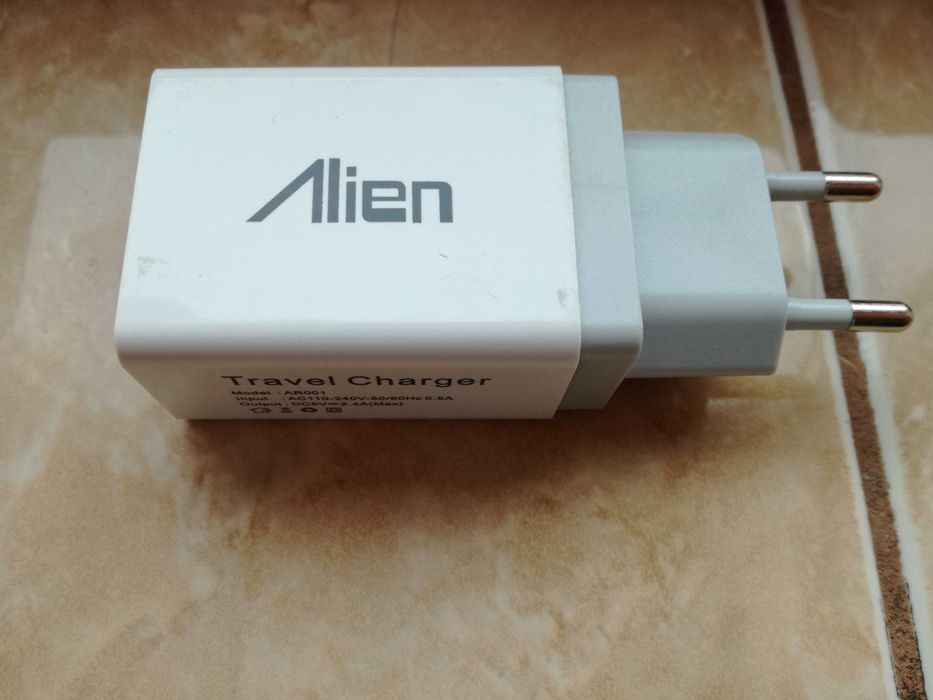 Cablu USB la USB-C NOU marca LDNIO 1M LED USBC +++ Incarcator 5V 2.4A