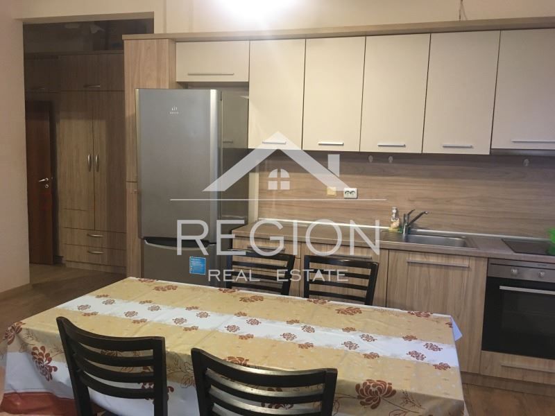 Дава се под наем Двустаен апартамент в Варна, Бриз - 70 кв.м за 357 € - Снимка #1