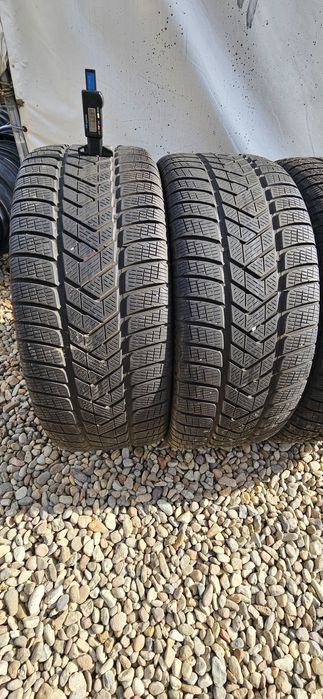 Anvelope Pirelli Scorpion Winter M+S 235/50 R20 104V 255/45 R20 105V