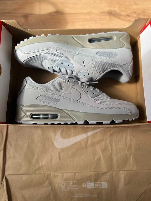100% Оригинални Nike Air Max 90 в номер 45-29 см стелка