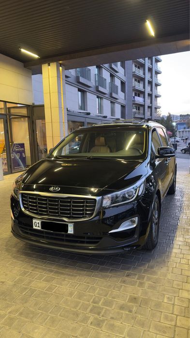 Kia karnival 2020 (dubai)