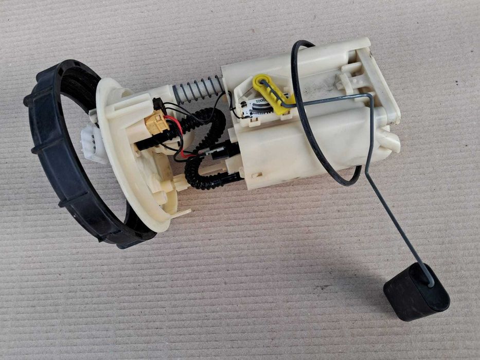 Renault Clio 3, pompa benzina din rezervor completa cu sonda litro