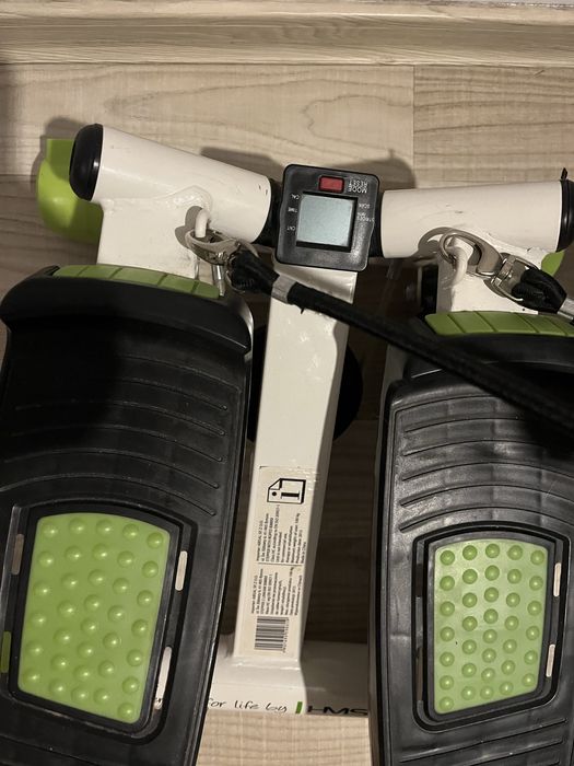 Stepper HMS Twist S3033