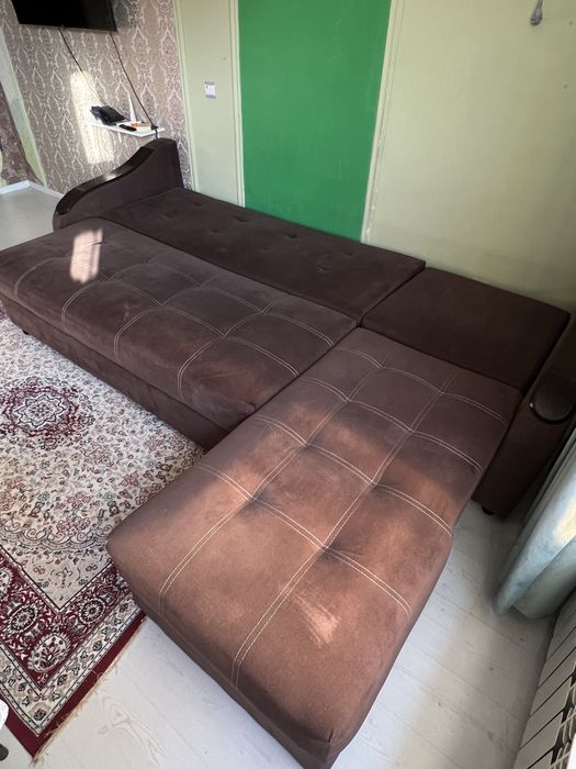 Срочно продам 3 м угловой диван!!! Торг есть