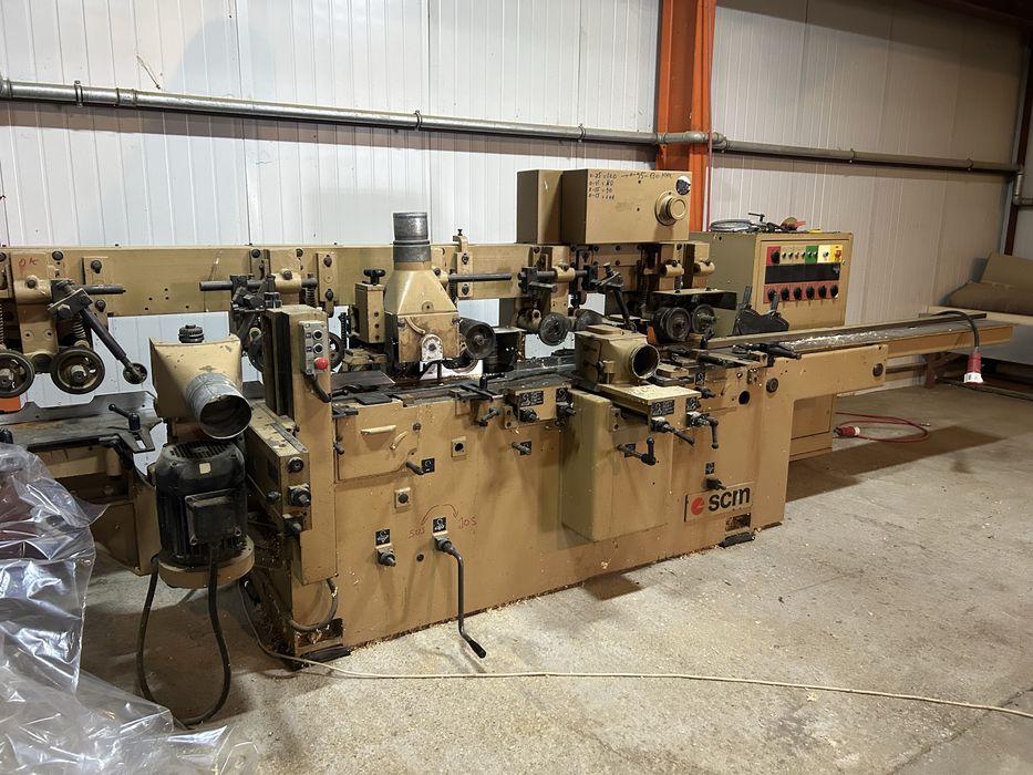 Masina 4 fete scm p170