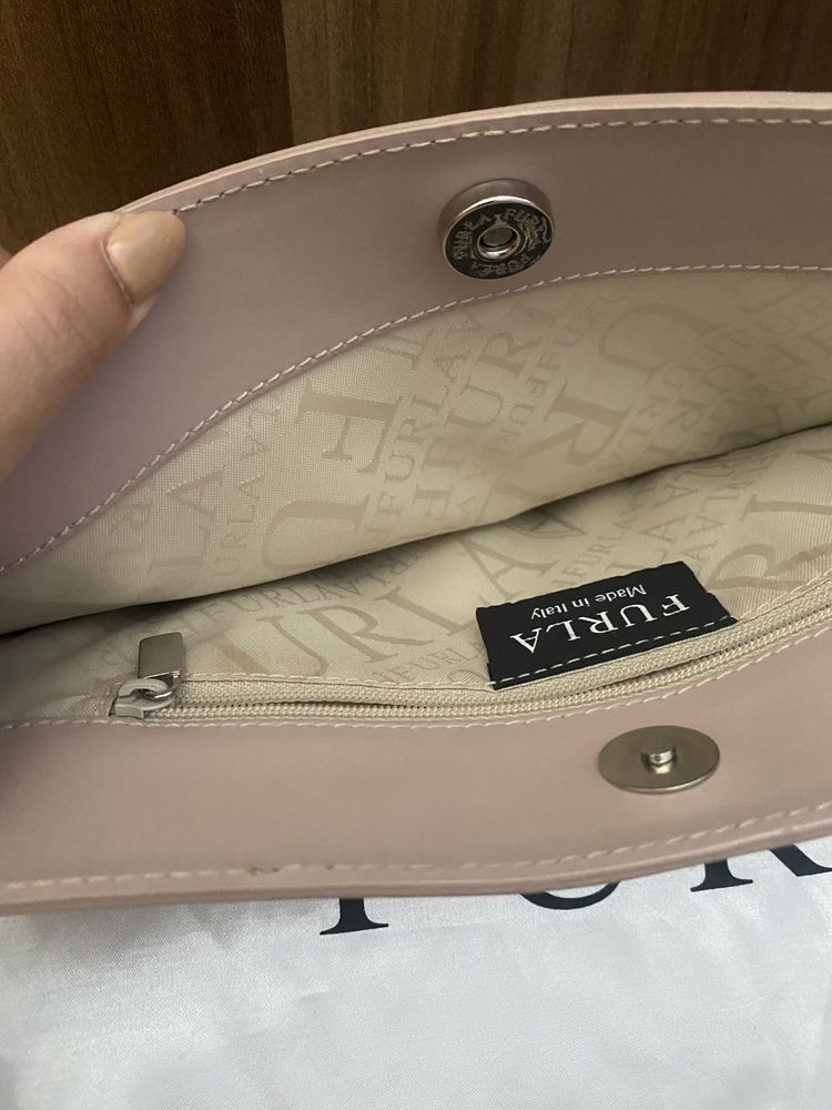 Дамска чанта FURLA