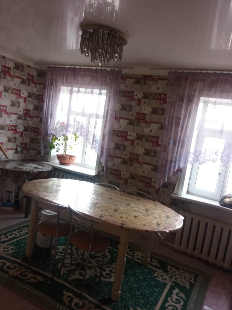 Продам дом в поселке Шахан
