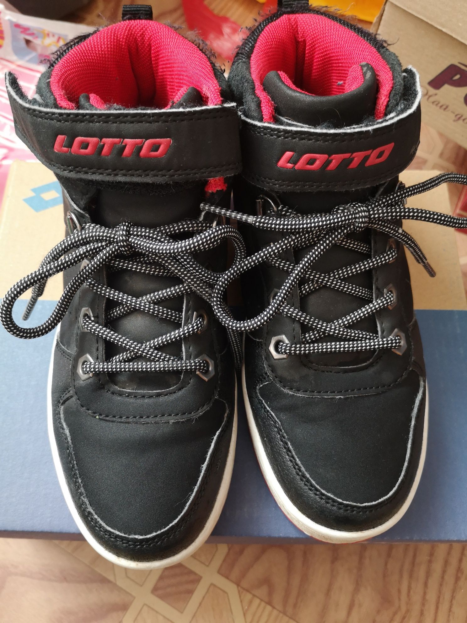 Adidas, lotto, primagi