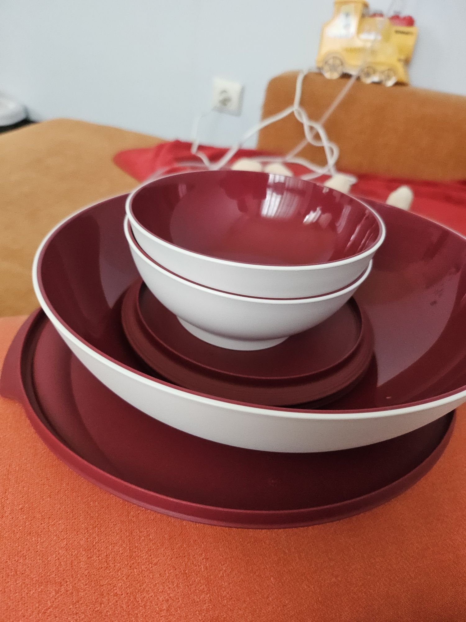 Съдове Tupperware