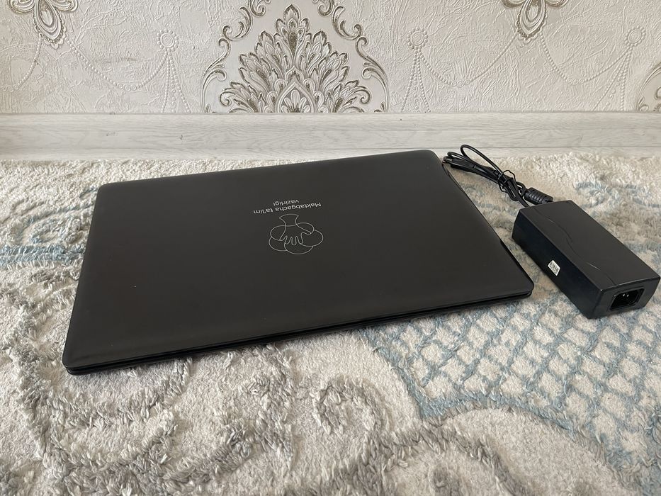 Продам ноутбук Noname N4020 с дефектом