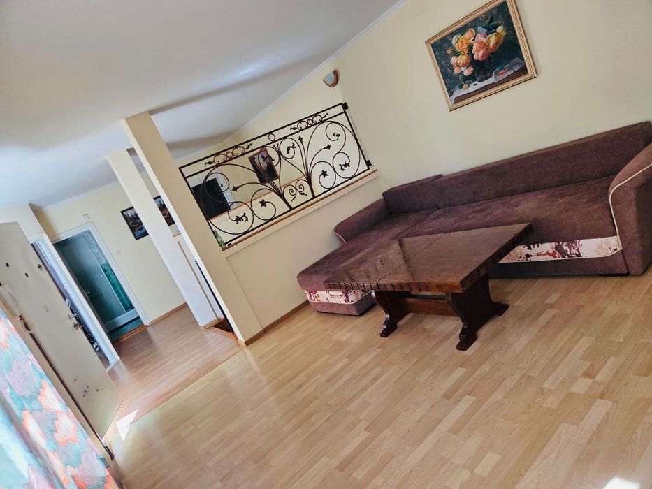 Închiriez Casă Zona centrală ! P+E 100 m!