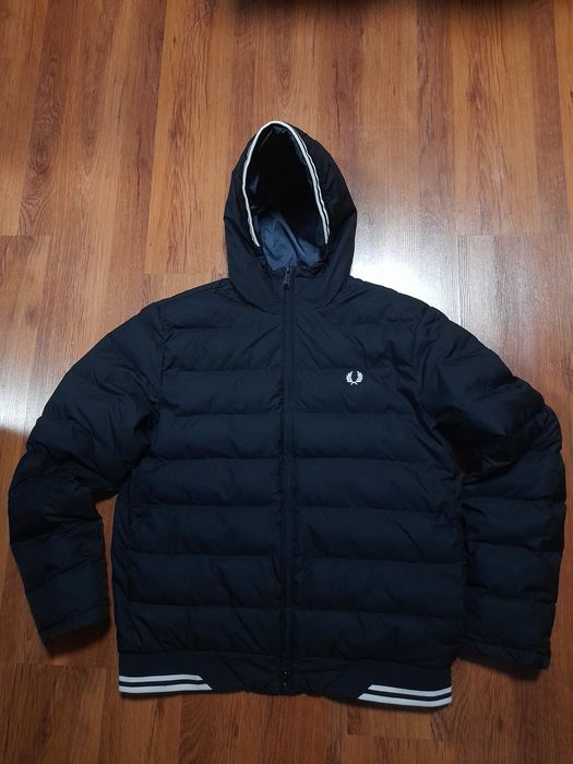 FRED PERRY  мъжко яке L размер.