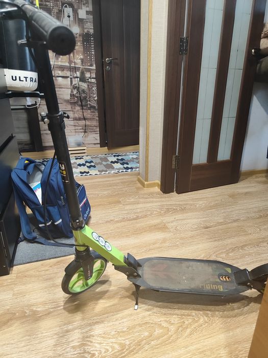 Продам  самокатт