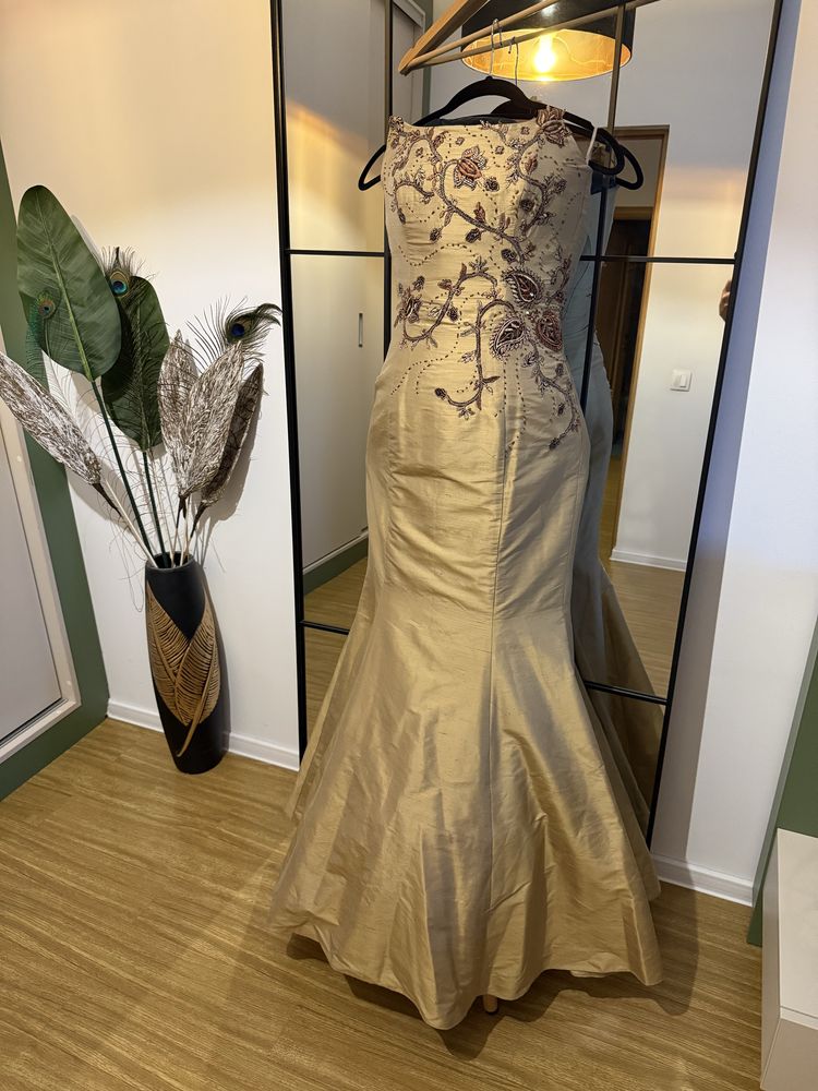 Vand rochie seara matase naturala mar S designer Aura Dumitru