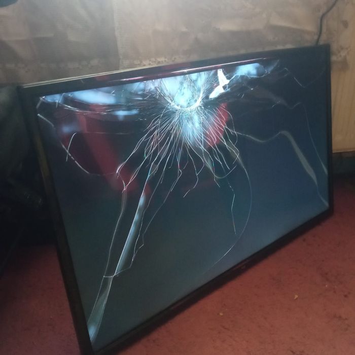 Vând televizor Nei pt. Piese