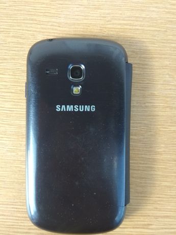 Vând un Samsung Galaxy S3 mini