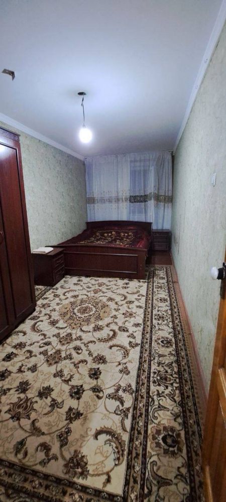 Продаётся 2 ком на ОКТЯБРЕ