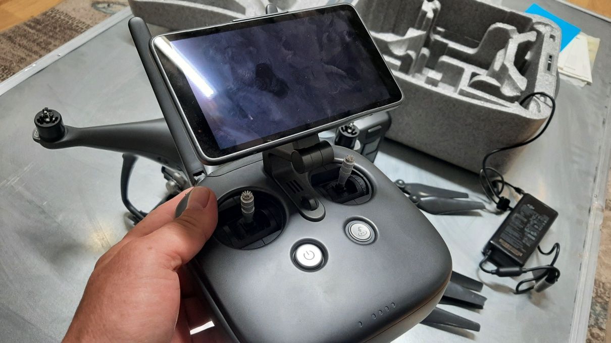 DJI PHANTOM 4 pro plus/ Дрон / квадрокоптер